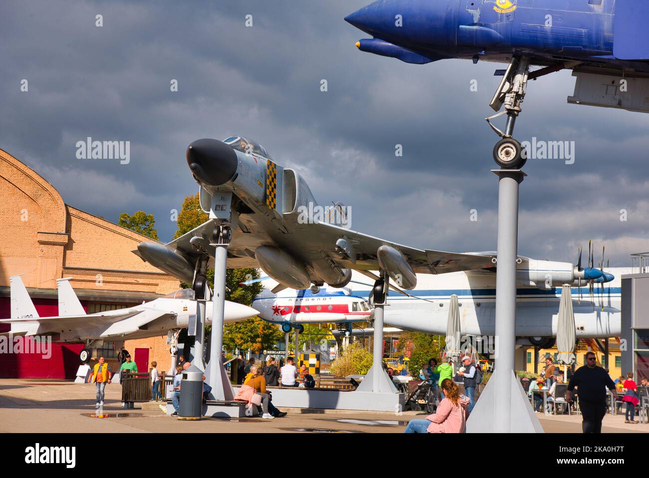 SPEYER, GERMANIA - Ottobre 2022: McDonnell Douglas F-4 Phantom II 2 1958 american tandem due posti, bicomotore, intercettore a getto supersonico a lungo raggio Foto Stock