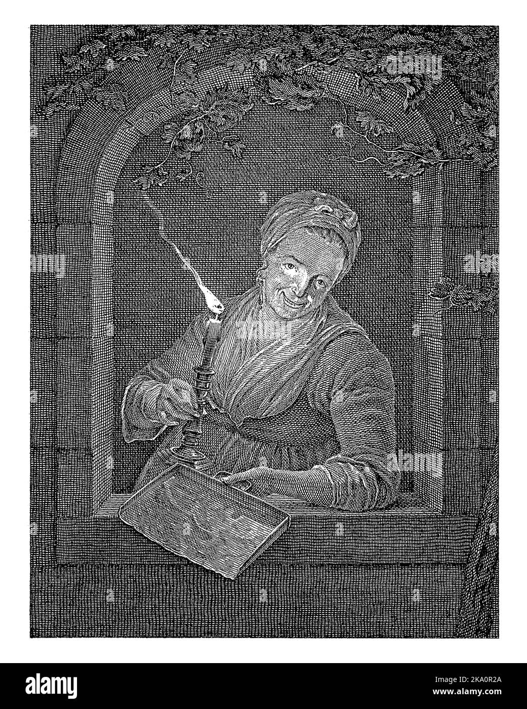 Donna in piedi nella finestra aperta con candela e teglia o cenere, Johannes Christiaan Bendorp, dopo Michiel Versteegh, 1776 - 1847, annata incisa. Foto Stock