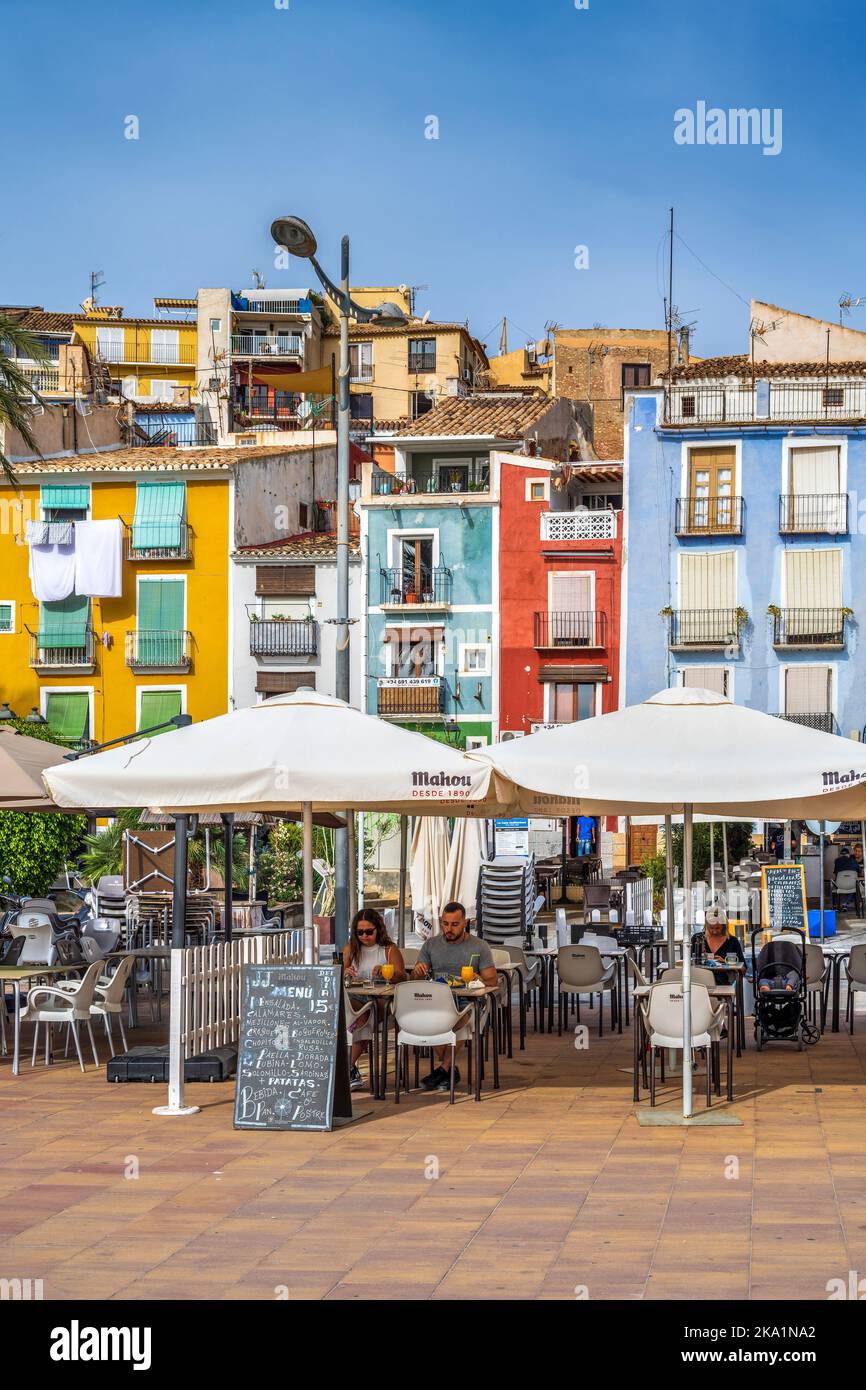 Caffè all'aperto a Villajoyosa, Costa Blanca, Valencian Community, Spagna Foto Stock