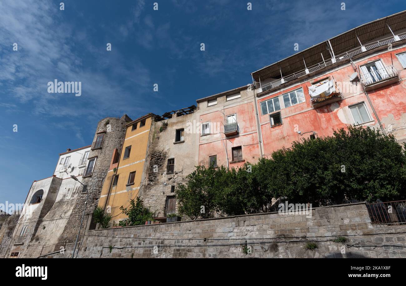Teano, Caserta, Campania. Città di origine preromana, situata sulle pendici del massiccio vulcanico di Roccamonfina. Vista sul centro storico. Foto Stock
