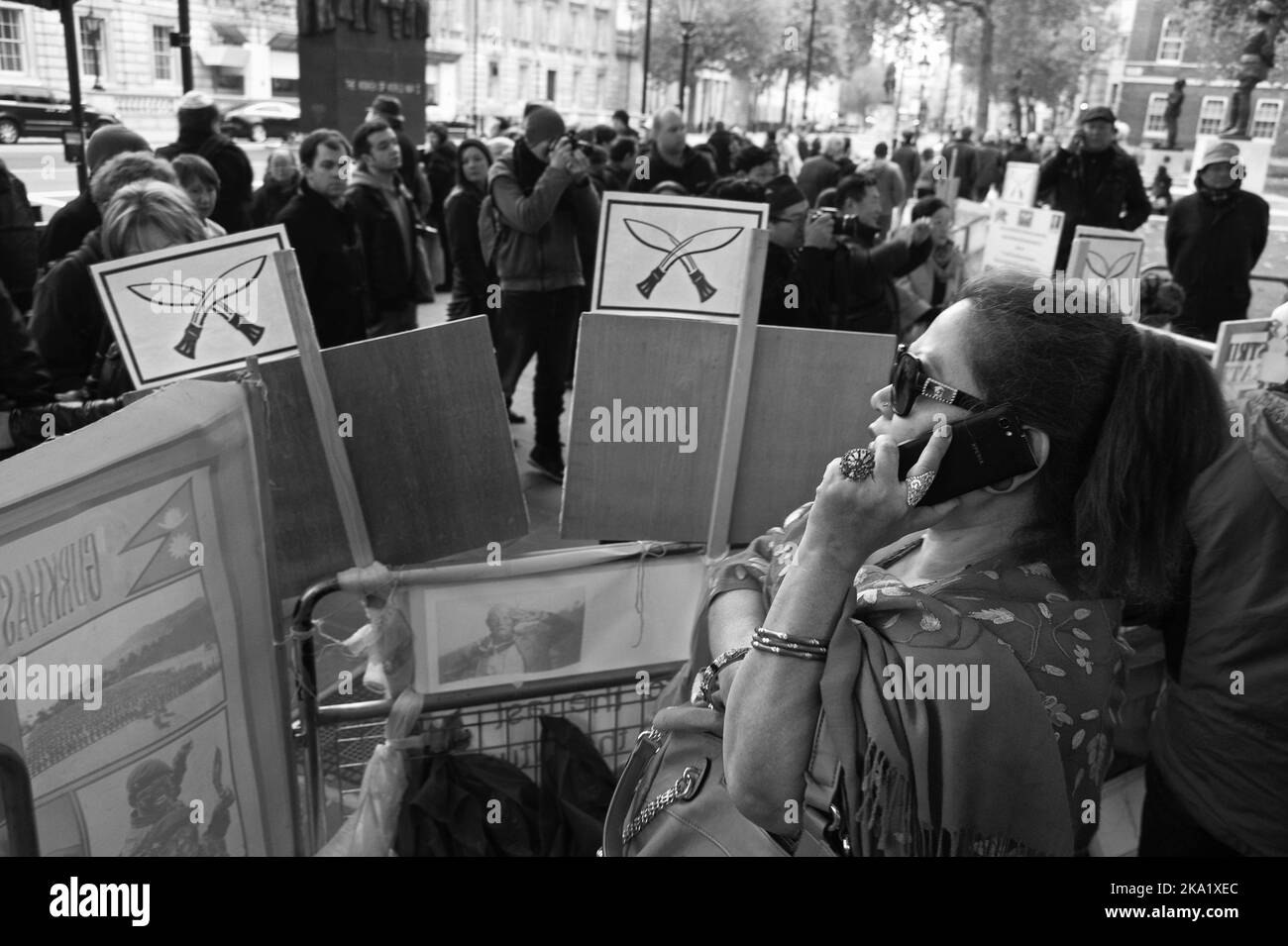 Gyanraj Rai ha proseguito lo sciopero della fame il 7th 2013 novembre per protestare contro il trattamento di Gurkhas da parte del governo britannico, Whitehall London. Foto Stock