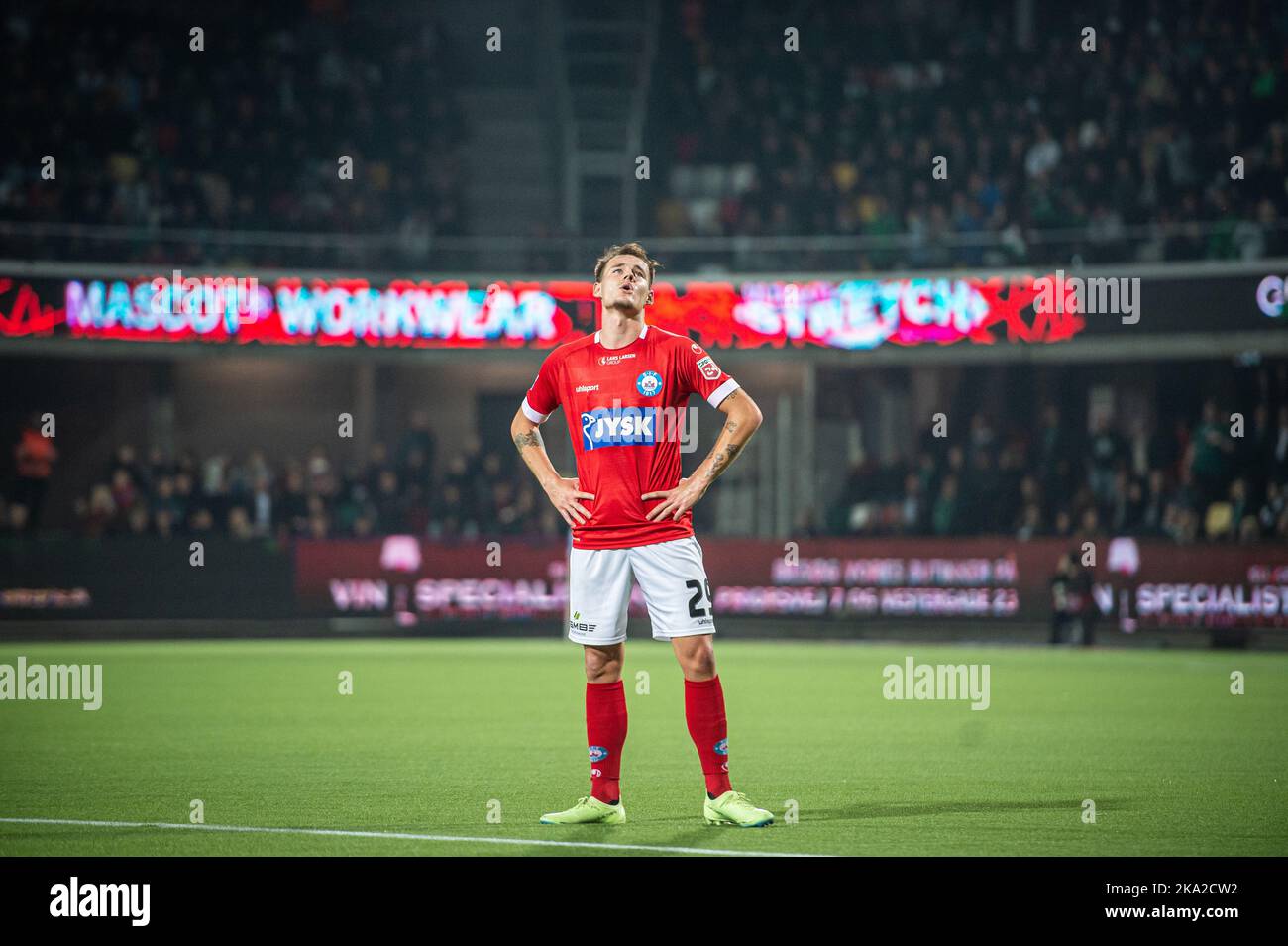 Silkeborg, Danimarca. 30th Ott 2022. Lukas Engel (29) di Silkeborg SE visto durante il Superliga match 3F tra Silkeborg IF e Viborg IF al Jysk Park di Silkeborg. (Photo Credit: Gonzales Photo/Alamy Live News Foto Stock