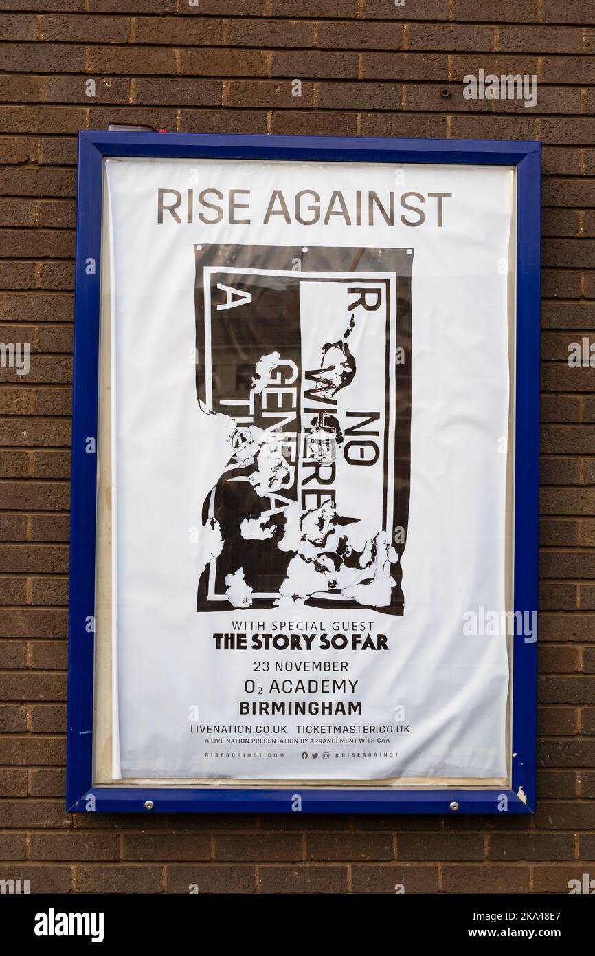 O2 sede del concerto Academy Headliners, Rise Against, The Story finora, 23 novembre 2022, Birmingham, Warwickshire, West Midlands, Inghilterra. Muro di mattoni, post Foto Stock