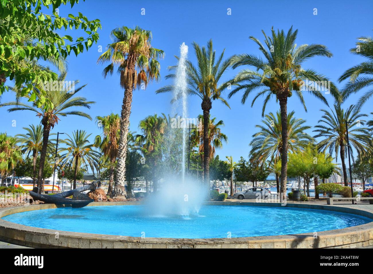 La fontana della città di Sant Antoni de Portmany sull'isola di Ibiza, Baleares, Spagna. Foto Stock