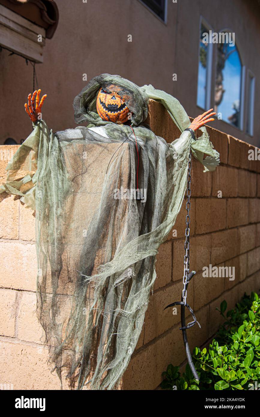 Un mostro fantasma di zucca di Halloween, decorazione di Halloween. Foto Stock