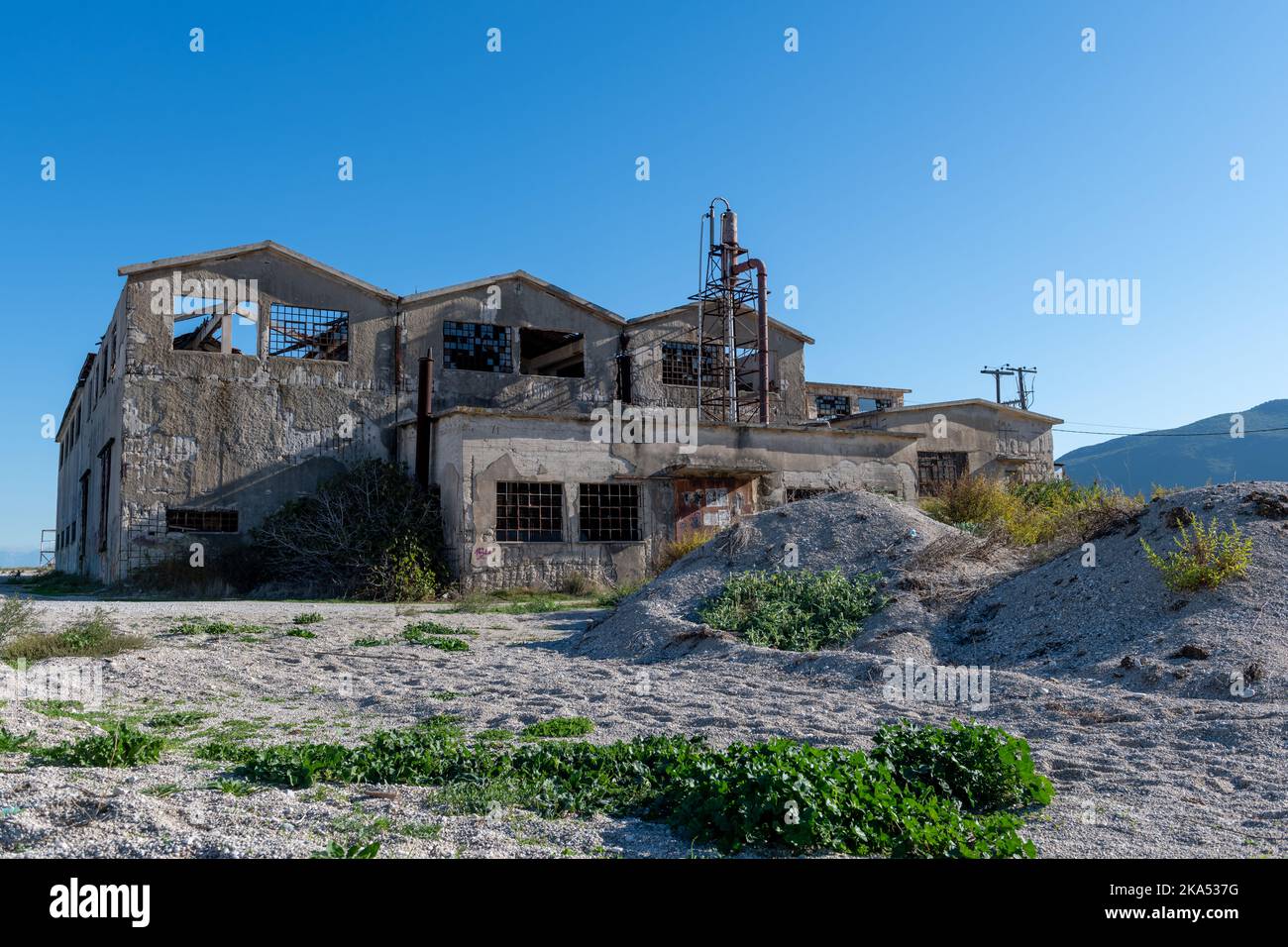 Una fabbrica abbandonata che producava olio d'oliva. Foto Stock