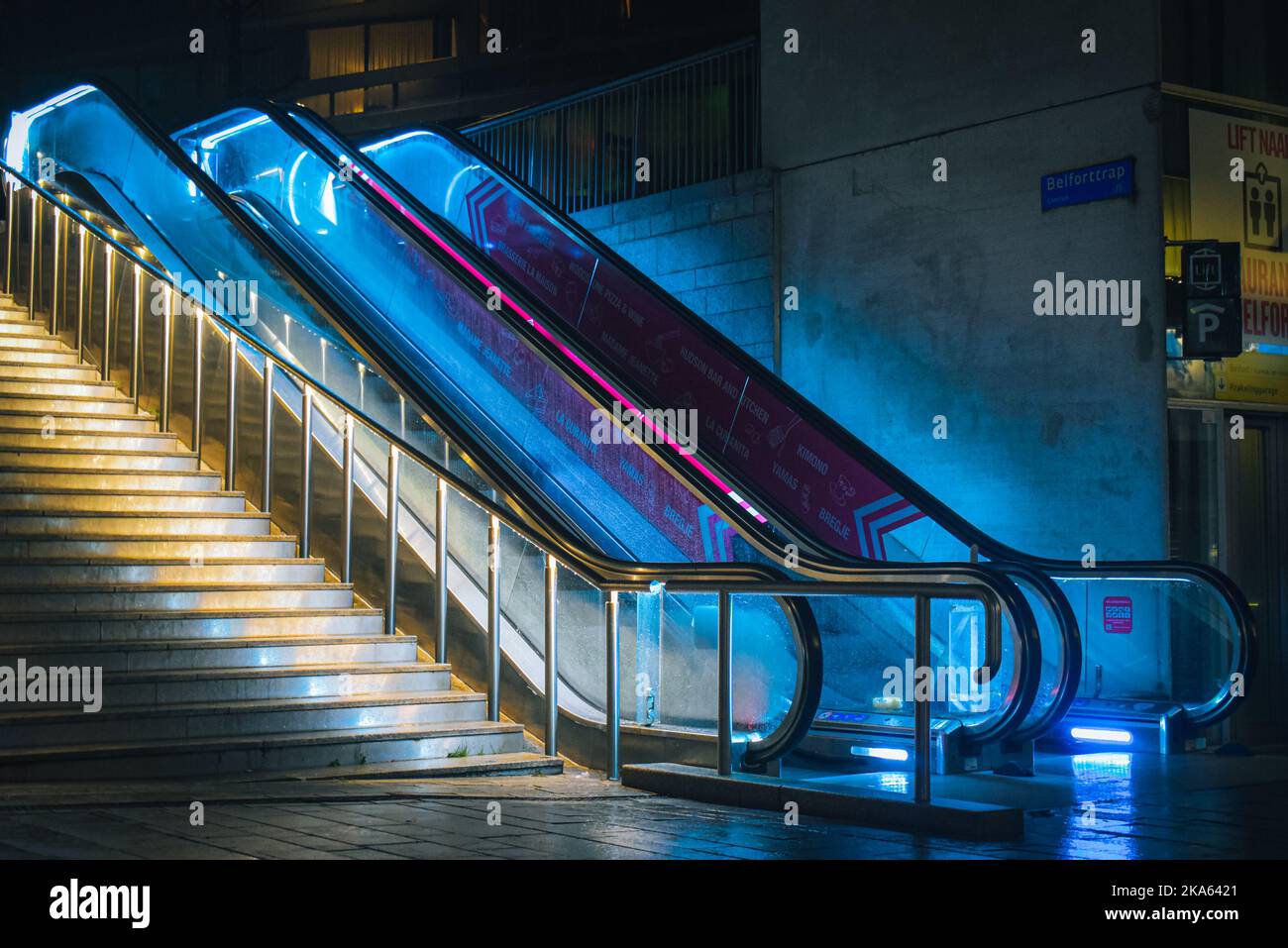 Una scala mobile ad Almere Foto Stock