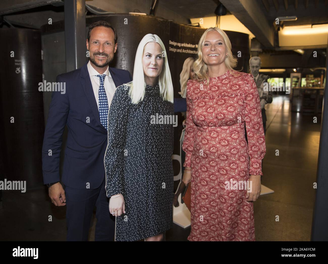 Oslo, Norvegia 20170831. Il principe ereditario Haakon e la principessa ereditaria mette-Marit in due edizioni alla festa giubilare di NTB il giovedì pomeriggio. L'originale a destra. La coppia reale partecipa al giubileo di 150 anni di NTB scanpix. Foto: Vidar Ruud / NTB scanpix Foto Stock