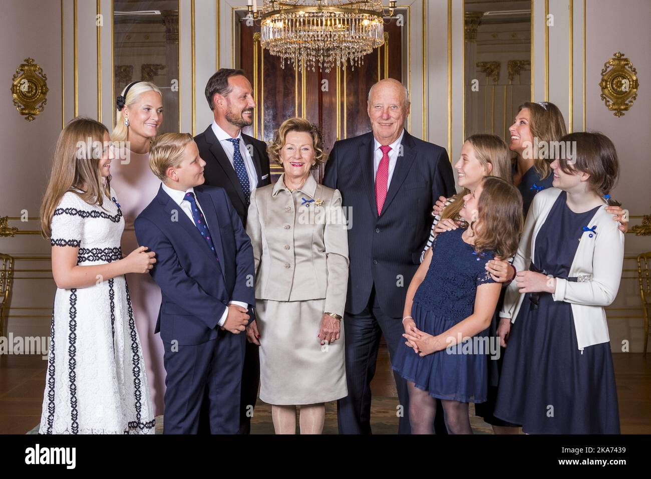 Oslo, Norvegia 20180829. Fotografare la Famiglia reale al Palazzo reale. Da sinistra