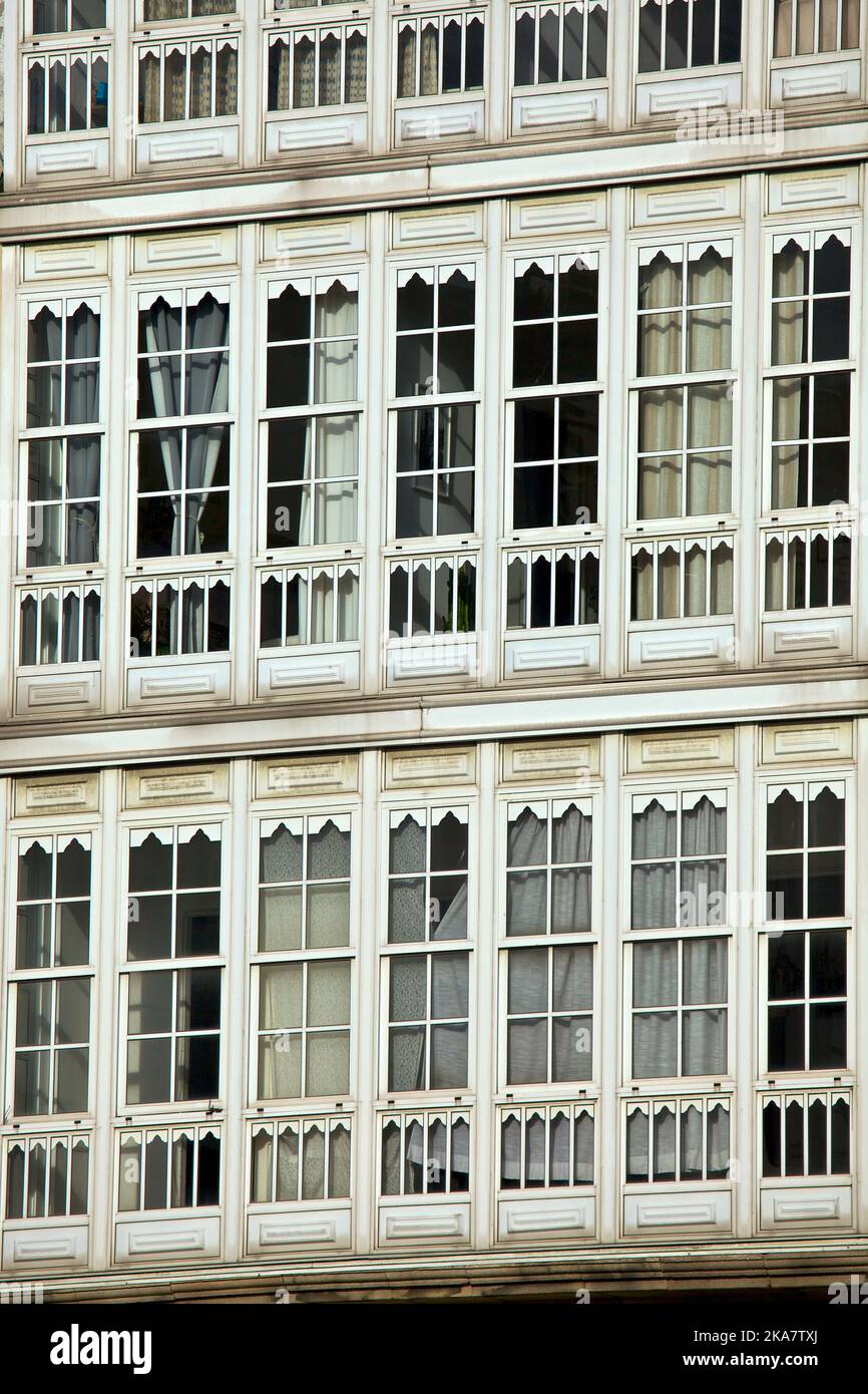 Balcone in vetro, Ferrol, Spagna Foto Stock