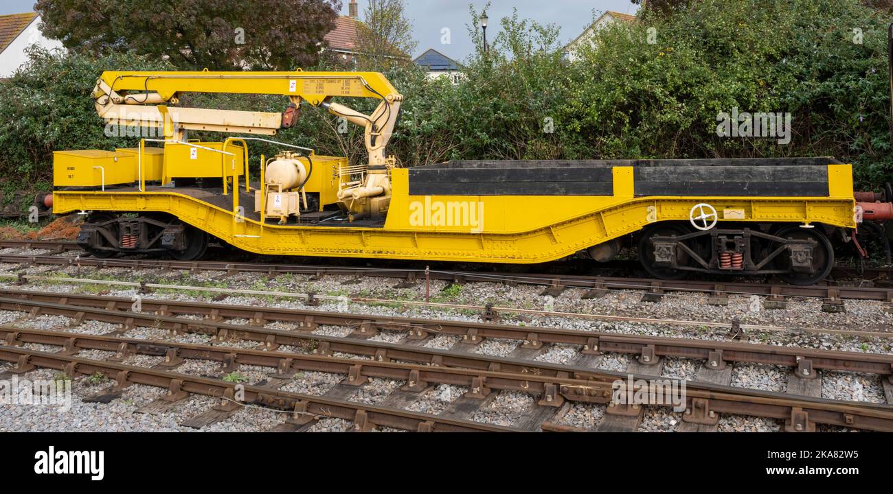 Warwell Wagon con gru Atlass nei sidings a Minehead Railway Station, West Somerset Preservation Railway, Minehead, Somerset, Inghilterra, Regno Unito Foto Stock
