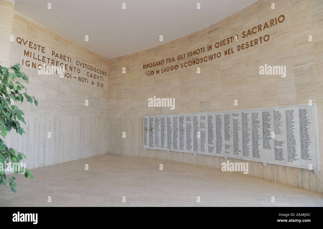 All'interno del Memoriale di guerra italiano, El Alamein, Egitto. Foto Stock