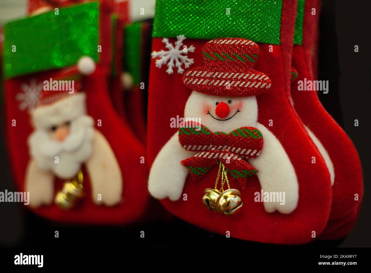 Ornamento Albero Di Natale 2024 Pupazzo Di Neve In Metallo Argento - Girevole Con Ciondolo E Sacchetto Regalo