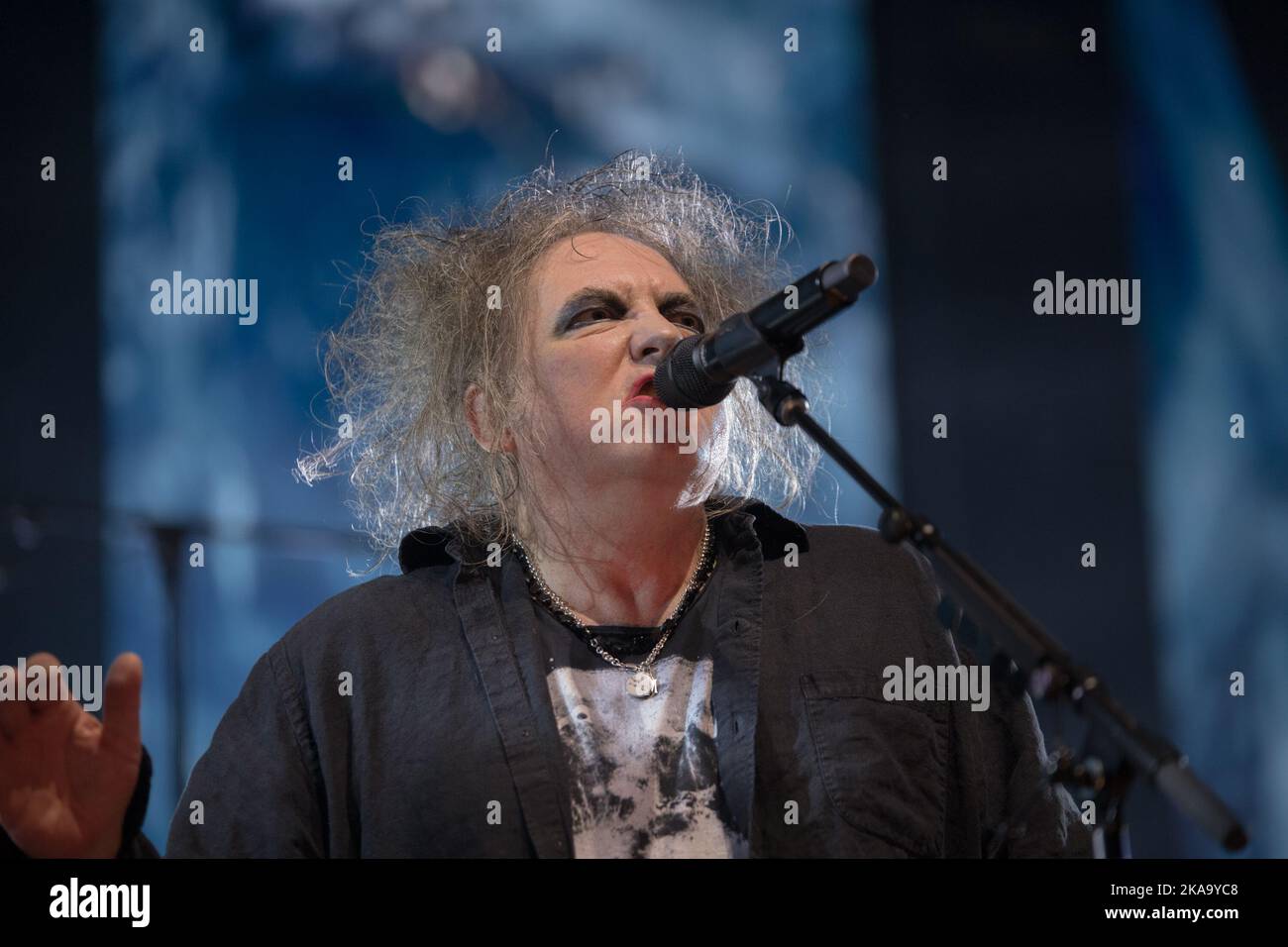 Bologna, Italia. 31st Ott 2022. Il Cure si esibisce ad Halloween a Bologna il 31 ottobre 2022 presso l'Unipol Arena di Casalecchio di Reno. (Foto di Carlo Vergani/Pacific Press/Sipa USA) Credit: Sipa USA/Alamy Live News Foto Stock