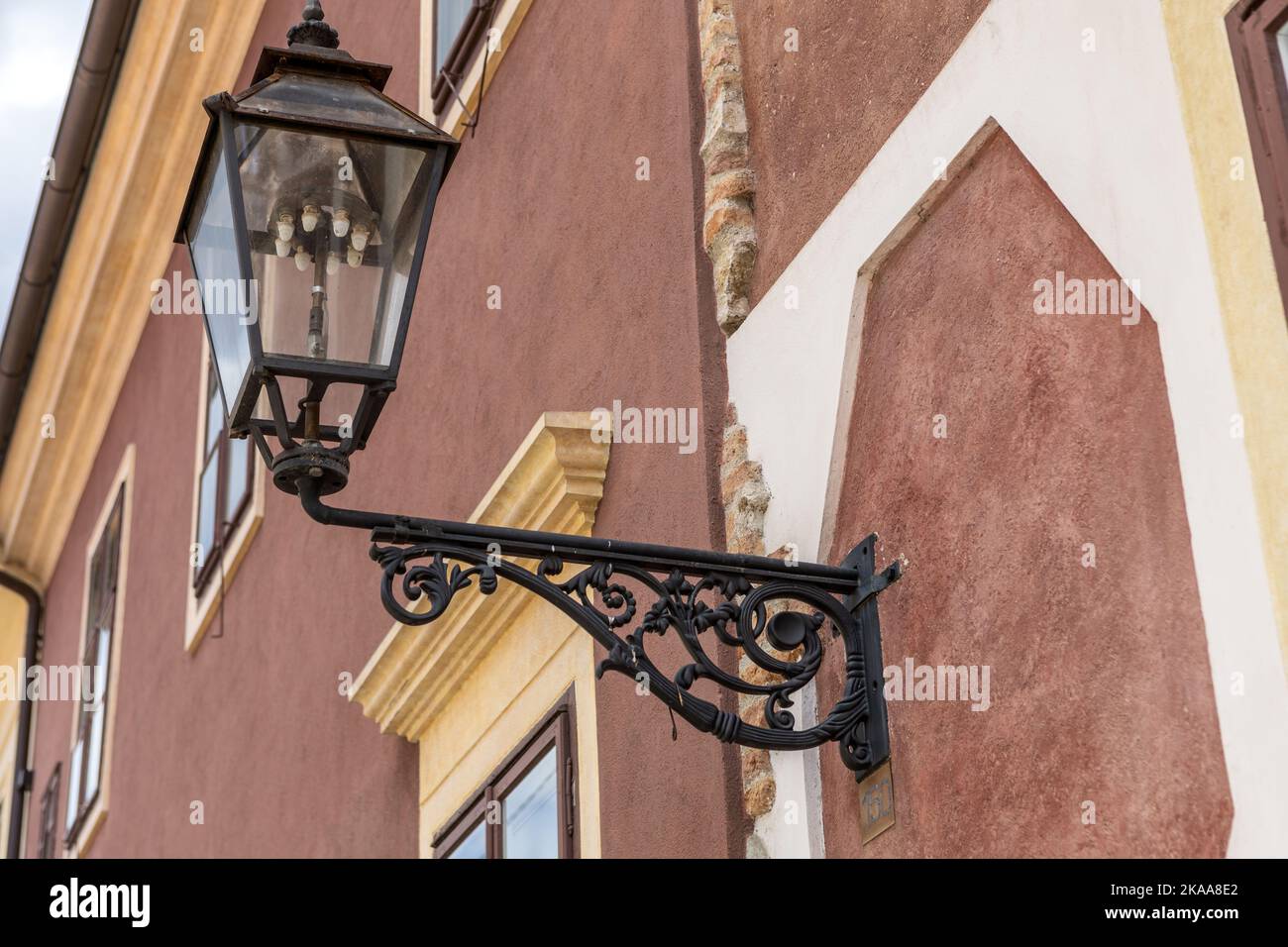 Lampada a gas da lavoro, Matoseva Ulica, città alta, Gornji Grad, Zagabria, Croazia Foto Stock