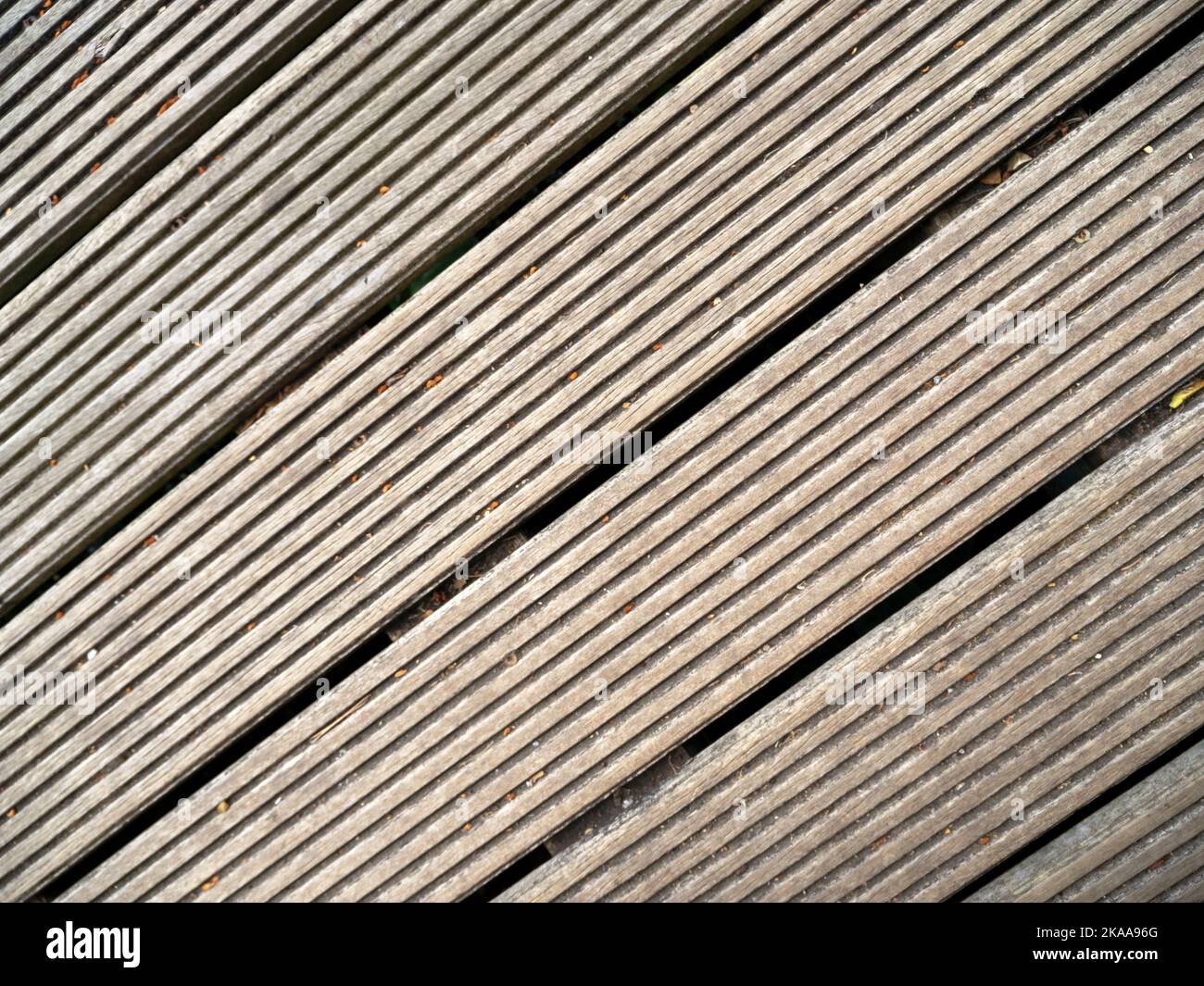 Immagine diagonale di tavola di Decking adatta per uno sfondo Foto Stock