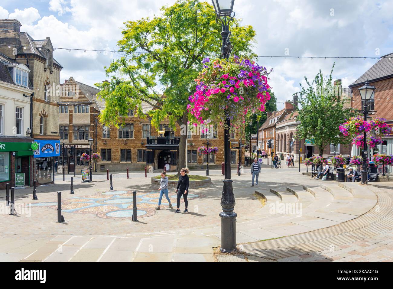 Area pedonale per Market Street, Wellingborough, Northamptonshire, England, Regno Unito Foto Stock