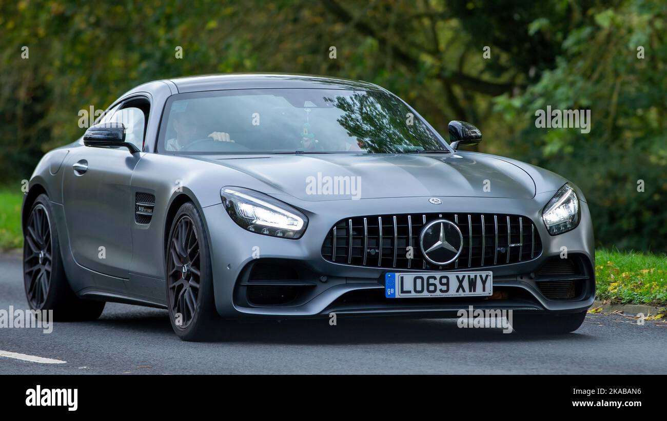 Mercedes Benz GT grigia da 2019 3982 cc Foto Stock