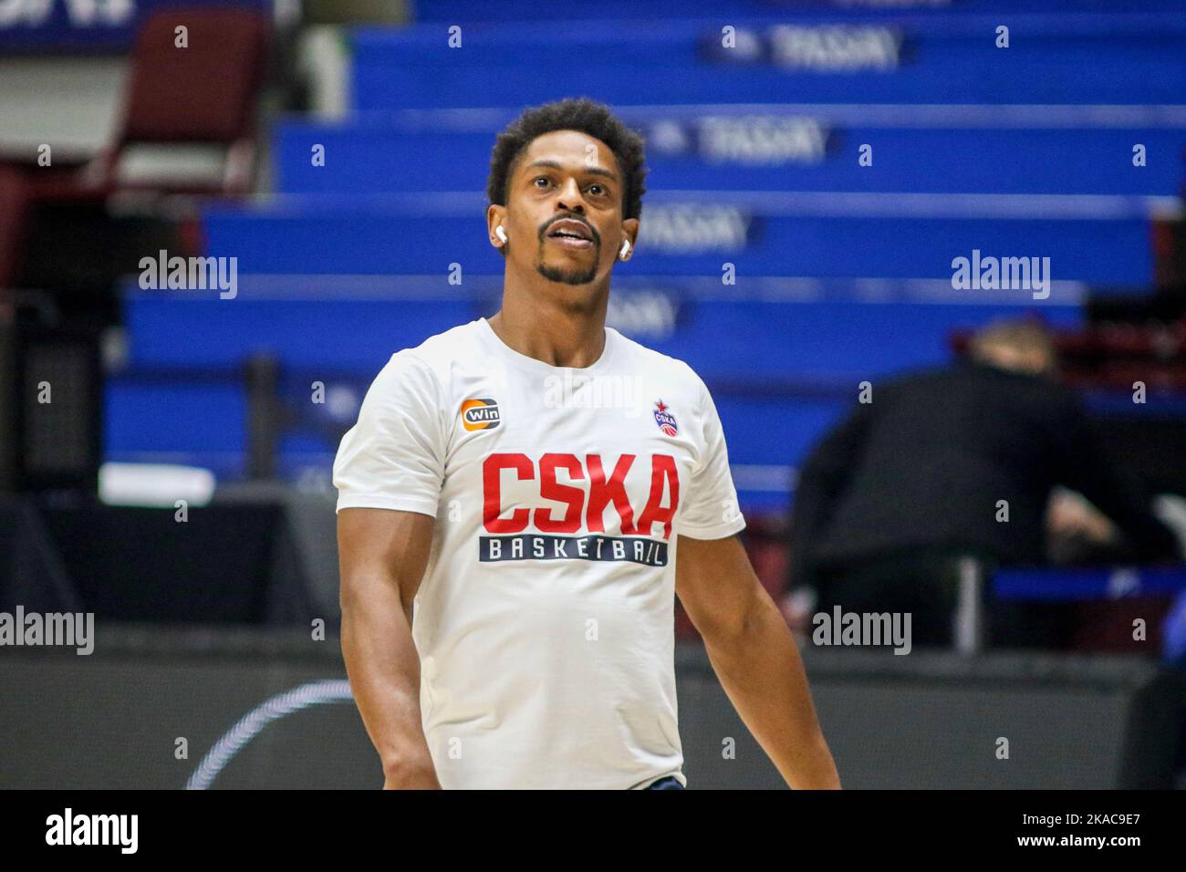 San Pietroburgo, Russia. 01st Nov 2022. Casper Ware (N.2) di CSKA visto durante la partita di pallacanestro della VTB United League tra Zenit e CSKA alla Sibur Arena. Punteggio finale; Zenit 80:85 CSKA. Credit: SOPA Images Limited/Alamy Live News Foto Stock