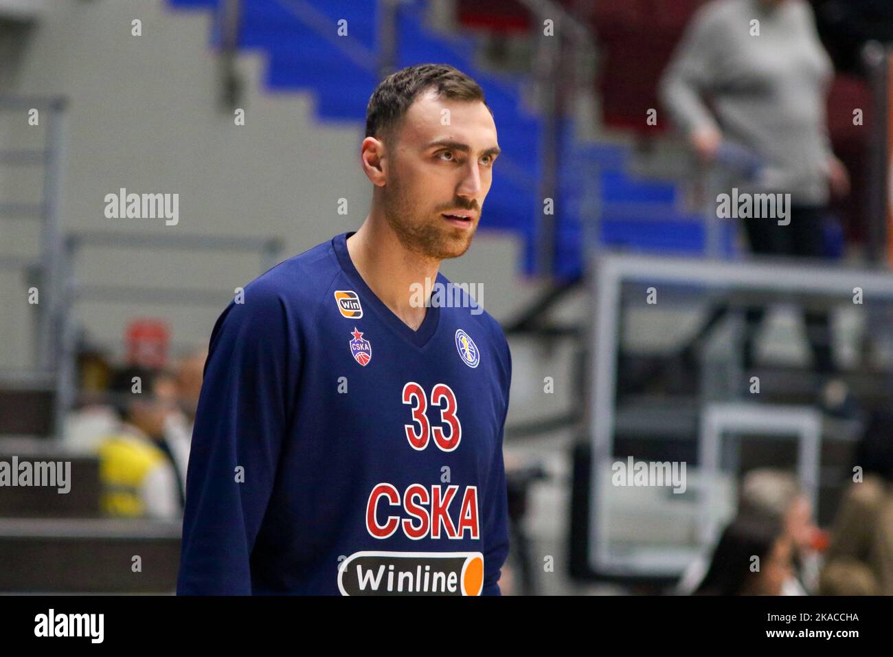 San Pietroburgo, Russia. 01st Nov 2022. Nikola Milutinov (No.33) di CSKA visto durante la partita di pallacanestro della VTB United League tra Zenit e CSKA alla Sibur Arena. Punteggio finale; Zenit 80:85 CSKA. (Foto di Konstantinov/SOPA Image/Sipa USA) Credit: Sipa USA/Alamy Live News Foto Stock