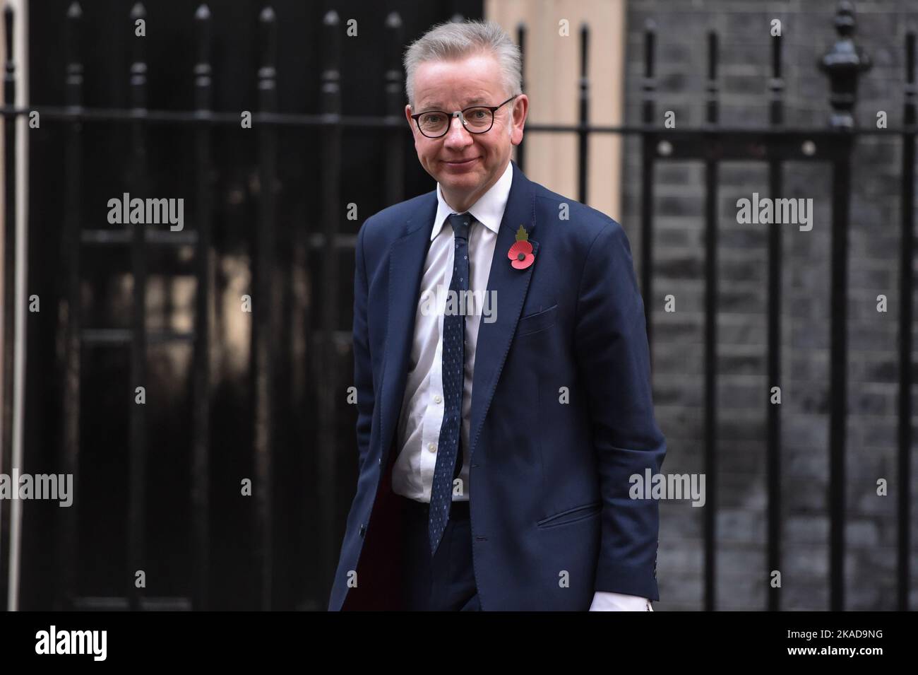 Londra, Regno Unito, 02nd novembre 2022. Michael Gove, Segretario di Stato per il livellamento, gli alloggi e le comunità e Ministro delle relazioni intergovernative, visto a Downing Street. Credit: Thomas Krych/Alamy Live News Foto Stock