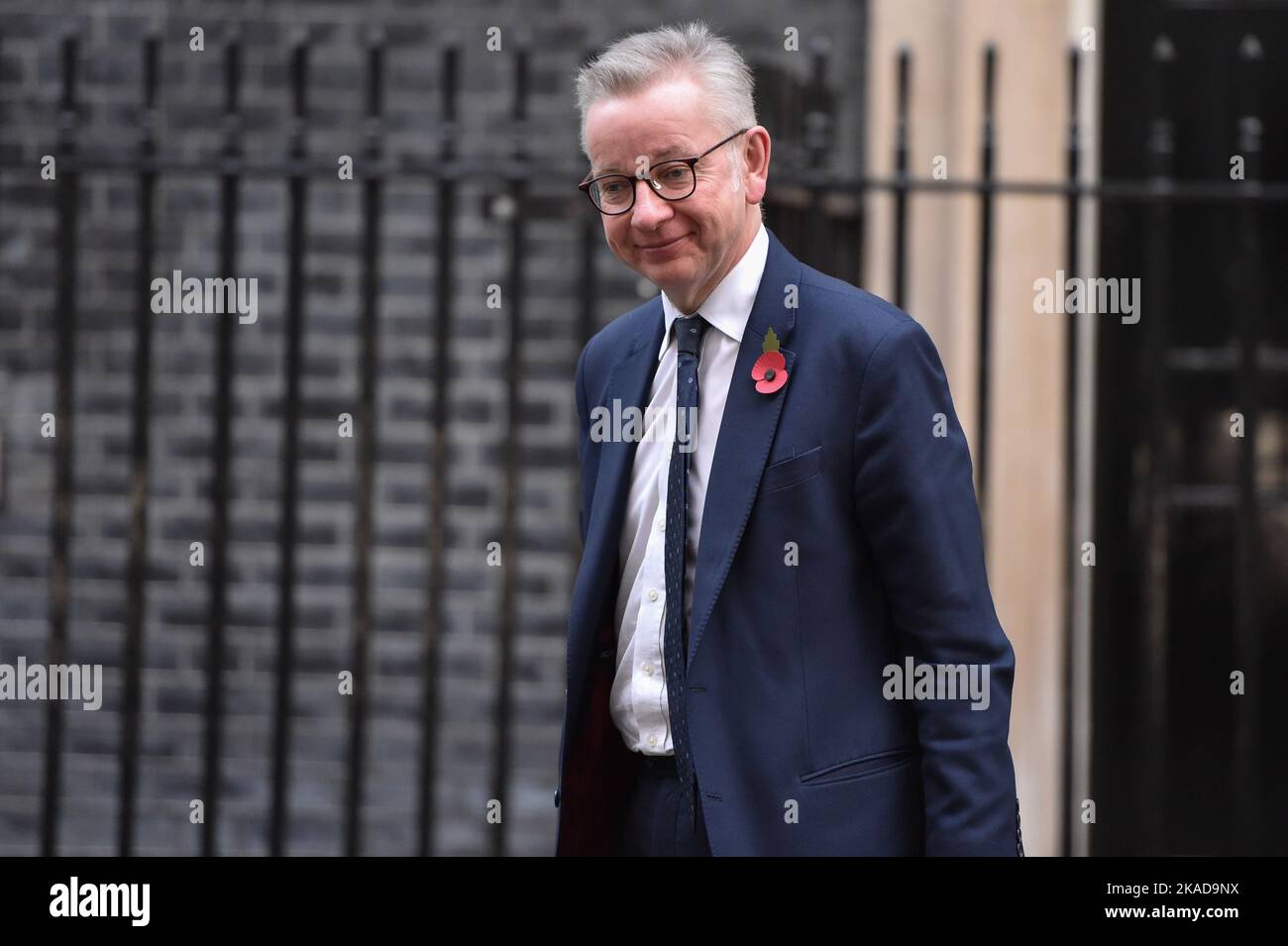 Londra, Regno Unito, 02nd novembre 2022. Michael Gove, Segretario di Stato per il livellamento, gli alloggi e le comunità e Ministro delle relazioni intergovernative, visto a Downing Street. Credit: Thomas Krych/Alamy Live News Foto Stock