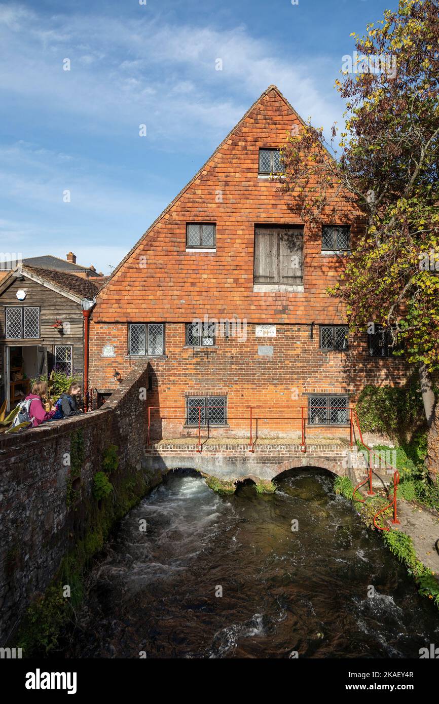 City Mill, fiume Itchen, Winchester, Hampshire, Inghilterra, Gran Bretagna Foto Stock