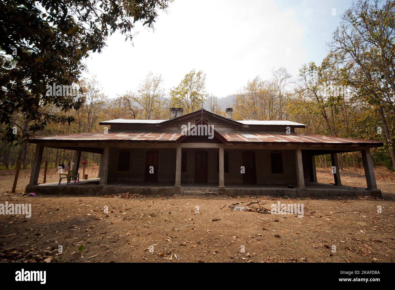 Kaldhunga bungalow sulle rive del fiume Sara, costruito da Henry Ramsay nel 1919, Uttarakhand, India Foto Stock