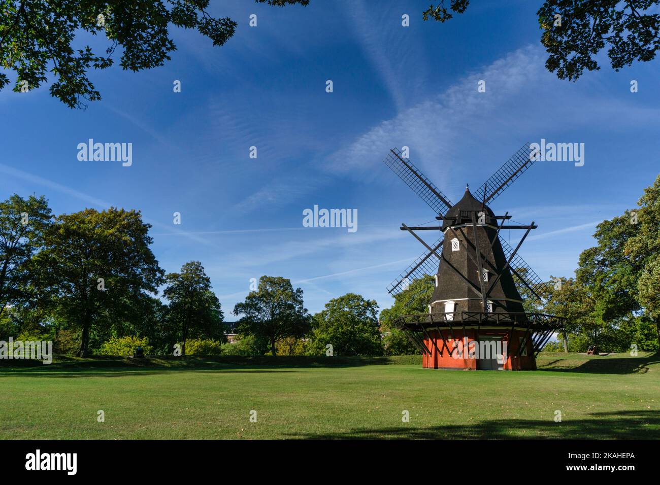 Vecchio mulino a vento presso la Cittadella (Kastellet), Copenaghen, Zelanda, Danimarca Foto Stock