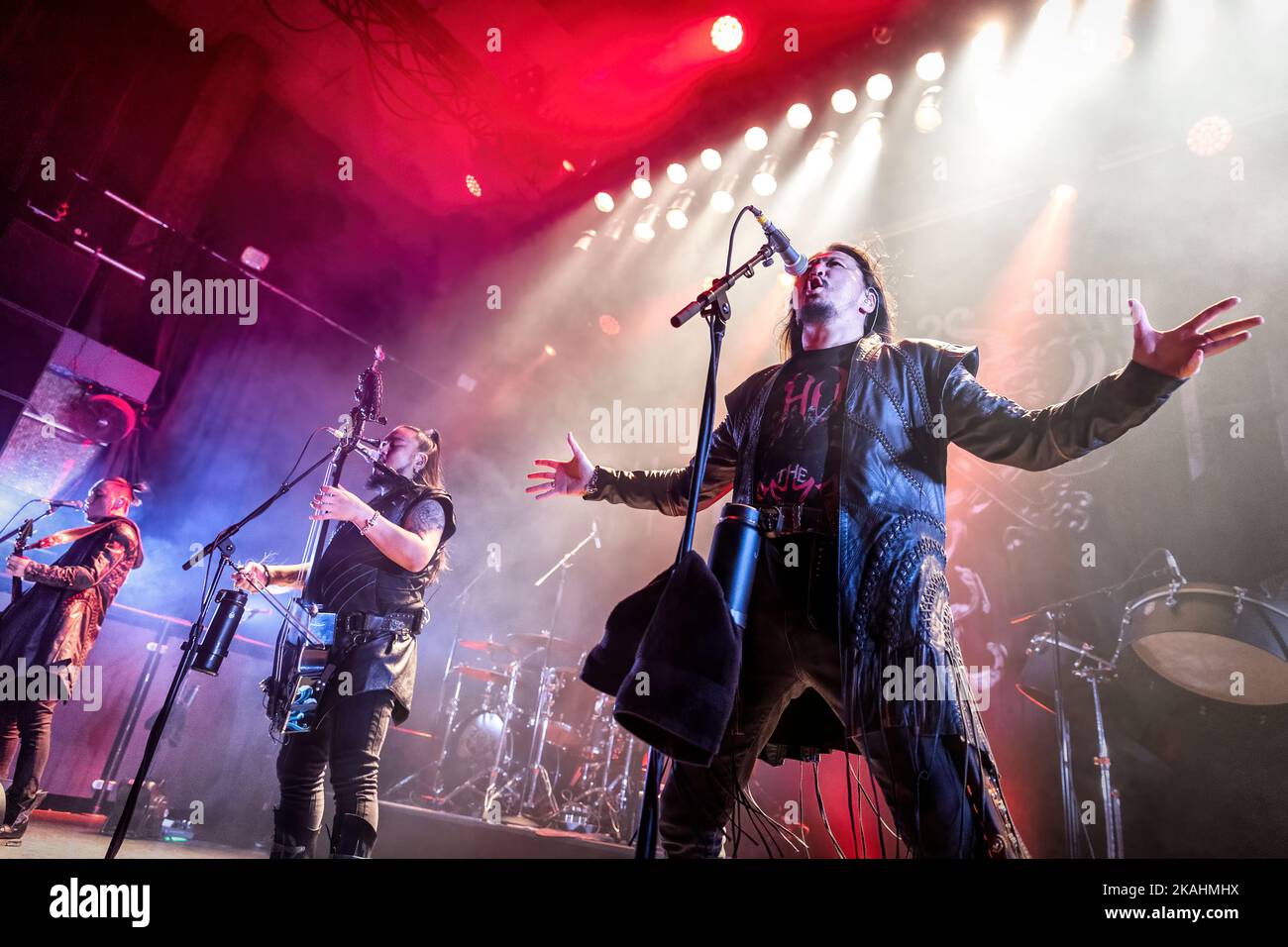 Oslo, Norvegia. 30th, ottobre 2022. La band folk metal della Mongolia The HU ha tenuto un concerto dal vivo al Rockefeller di Oslo. (Photo credit: Gonzales Photo - Terje Dokken). Foto Stock