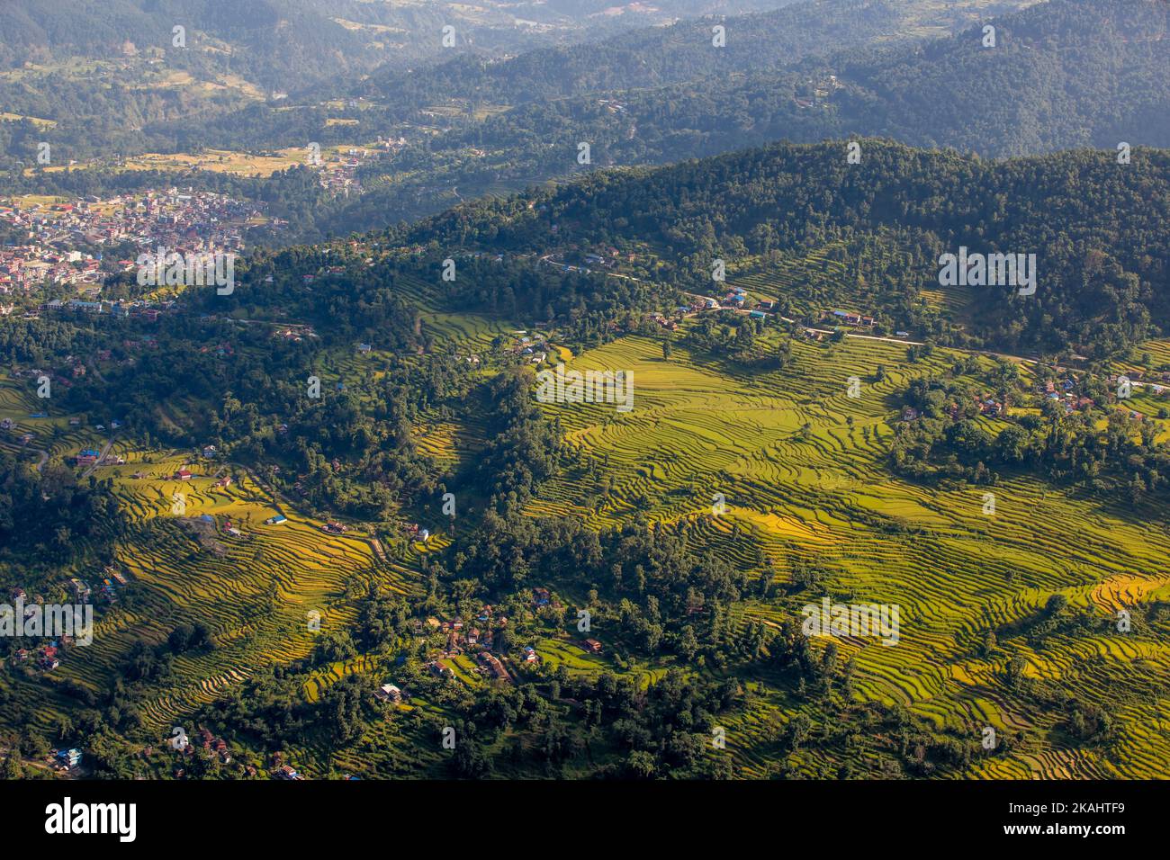 Bella Ghale Gau e Bhujung villaggio del Nepal. Foto Stock