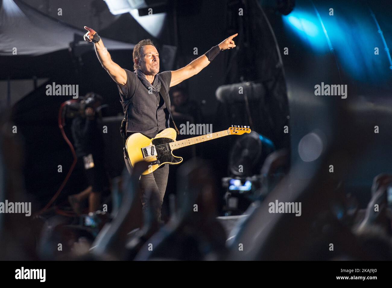 Gli Americani Bruce Springsteen & la e Street Band suonano al Rock di Rio Lisboa 2016 festival musicale a Lisbona, Portogallo, il 19 maggio 2016. Il Rock a Rio è considerato il più grande festival musicale del mondo e si tiene a Lisbona per la 11th volta. ( Foto di Pedro Fiuza/NurPhoto) *** si prega di utilizzare il credito dal campo di credito *** Foto Stock