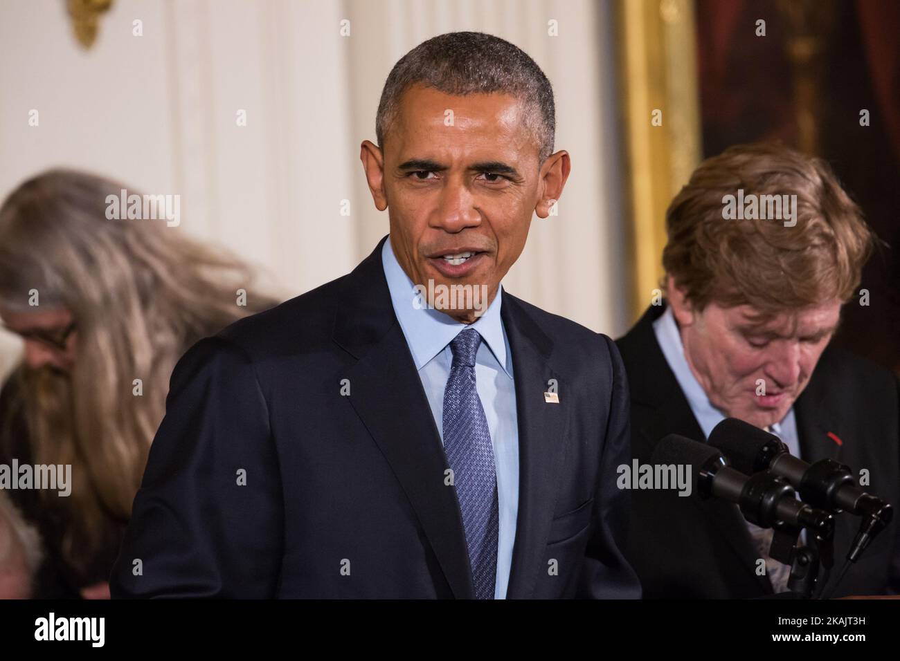 Il Presidente Barack Obama ha assegnato a 21 vincitori la Medaglia Presidenziale delle libertà nella stanza orientale della Casa Bianca il 22 novembre 2016 a Washington, DC. La Medaglia Presidenziale della libertà è il più alto onore per i civili degli Stati Uniti d'America. (Foto di Cheriss May/NurPhoto) *** Please use Credit from Credit Field *** Foto Stock