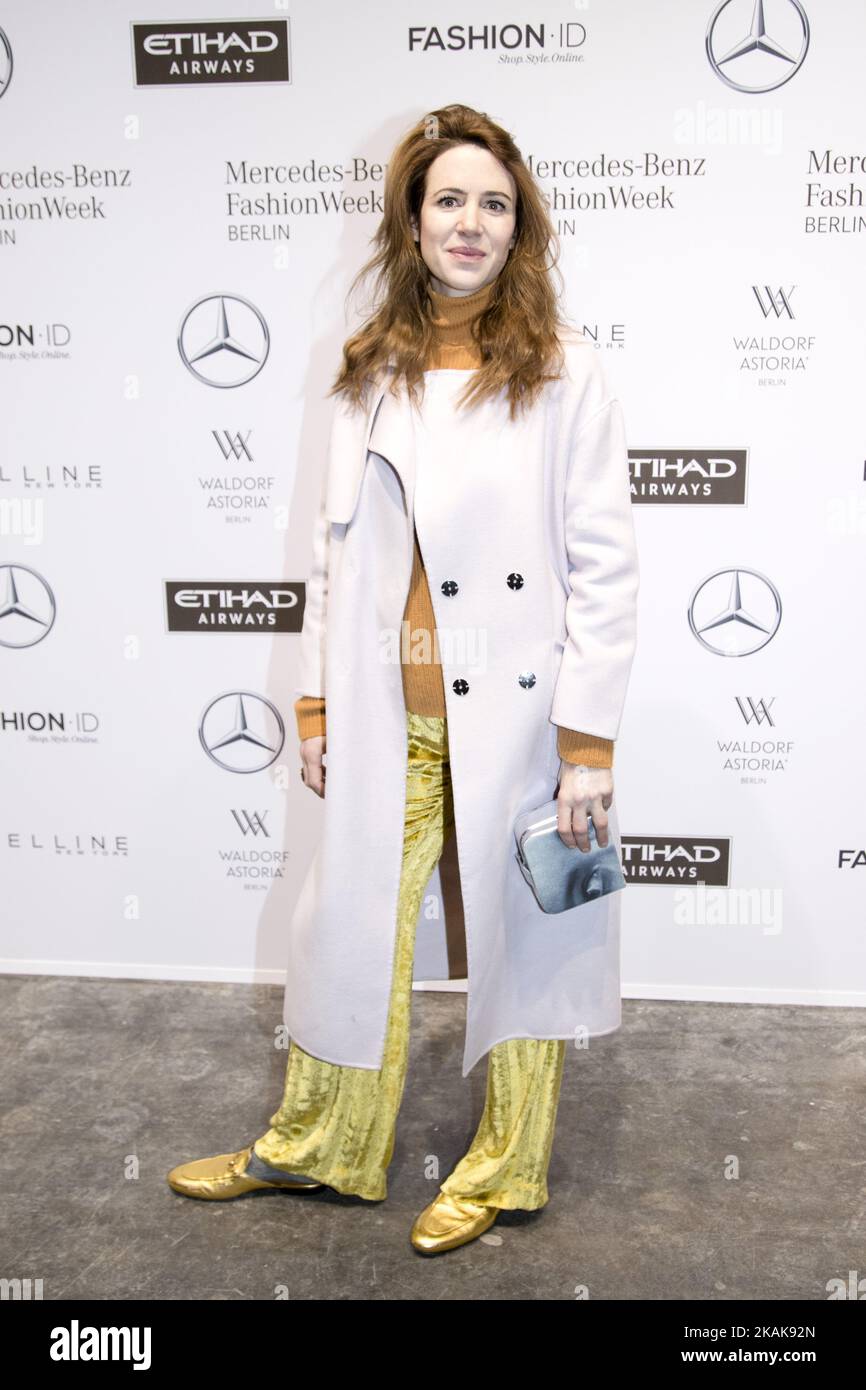 Julia Malik è stata vista prima della sfilata di moda Dorothee Schumacher durante la Mercedes-Benz Berlin Fashion Week Autumn/Winter 2017 a Berlino, Germania, il 17 gennaio 2017. (Foto di Emmanuele Contini/NurPhoto) *** Please use Credit from Credit Field *** Foto Stock