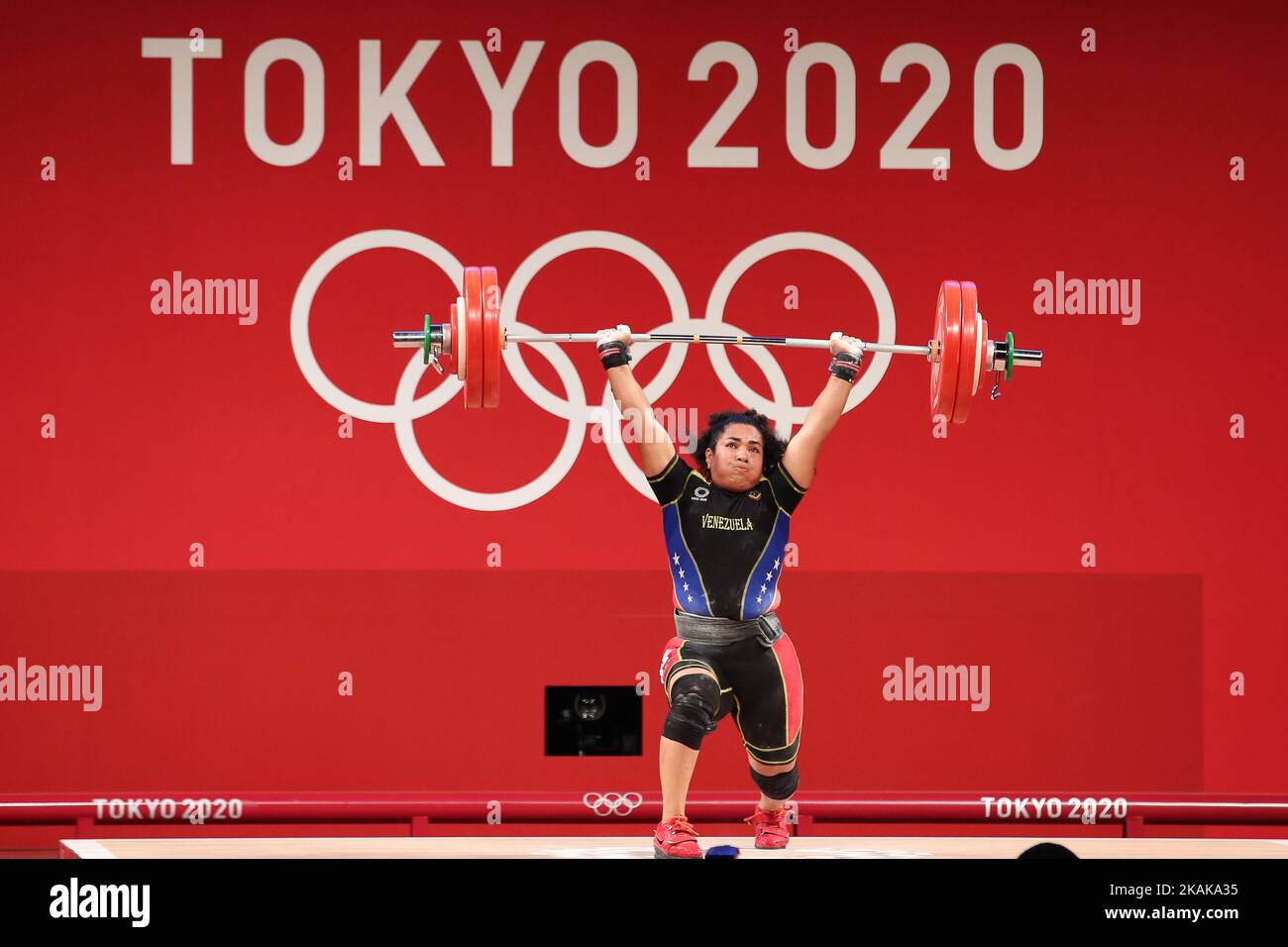 02 AGOSTO 2021 - TOKYO, GIAPPONE: Naryury PEREZ REVERON del Venezuela in azione durante il Weightlifting Women's 87kg ai Giochi Olimpici di Tokyo 2020 (Foto di Mickael Chavet/RX) Foto Stock