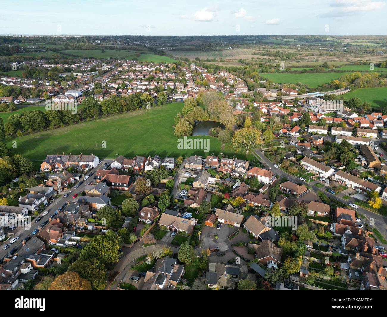 Theydon bois villaggio in Essex UK drone vista aerea Foto Stock