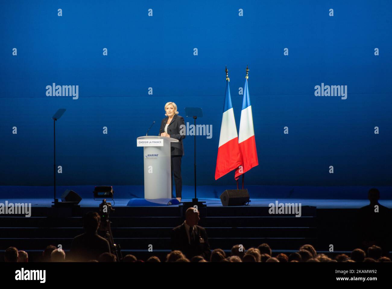 Il candidato presidenziale Marine le Pen parla in occasione di un raduno elettorale il 1 maggio 2017 a Villepinte, in Francia. Le Pen affronta Emmanuel Macron nell'ultimo turno delle elezioni presidenziali francesi del 07 maggio. (Foto di Guillaume Pinon/NurPhoto) *** Please use Credit from Credit Field *** Foto Stock