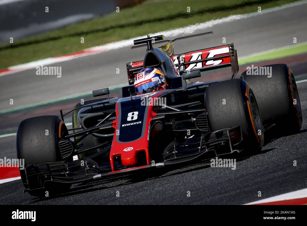 Romain Grosjean, di Hass F1, durante la prima sessione di allenamento del GP di Spagna a Montmeló, al circuito di Catalunya il 12 maggio 2017 (Foto di Miquel Llop/NurPhoto) *** Please use Credit from Credit Field *** Foto Stock