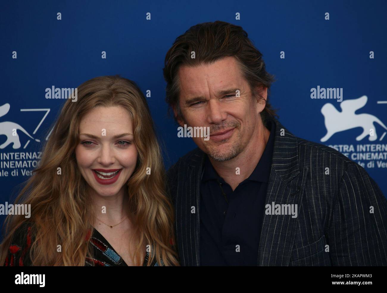 Ethan Hawke e Amanda Seyfried partecipano alla fotocellula 'First Reformed' durante il 74th° Festival del Cinema di Venezia, il 31 agosto 2017 a Venezia. (Foto di Matteo Chinellato/NurPhoto) Foto Stock