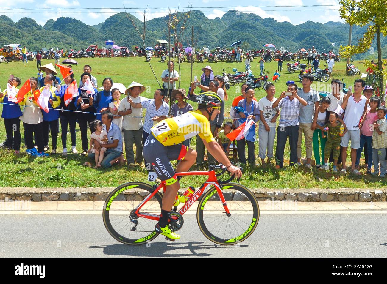 Liam Bertazzo del team Wilier Triestina-Selle Italia durante la quinta e ultima tappa del 2017 Tour della Cina 1, la 128,5 km Anshun Circuit Race. Domenica 17 settembre 2017, ad Anshun, provincia di Guizhou, Cina. Foto di Artur Widak Foto Stock