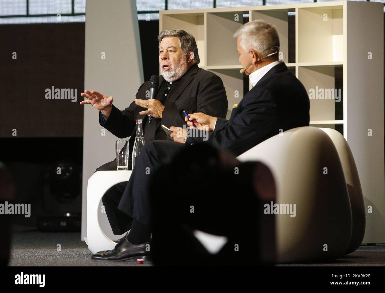 Steve Wozniak, co-fondatore di Apple Inc., ha tenuto un discorso durante la sua partecipazione al business forum a Kiev, Ucraina, 30 settembre 2017 (Foto di Sergi Kharchenko/NurPhoto) Foto Stock