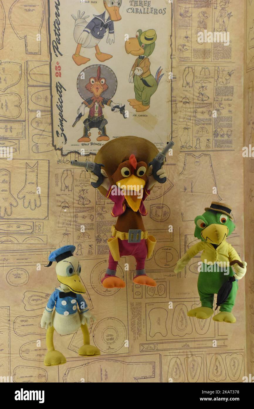 Per la prima volta in Messico è la mostra 'Mexico and Walt Disney: A Magical Encounter' che espone pezzi e opere uniche. La mostra si concentra sul periodo storico dal 1937 al 1966, esponendo la carriera di Walt Disney alla Cineteca Nacional il 23 ottobre 2017 a Città del Messico. (Foto di Carlos Tischler/NurPhoto) Foto Stock