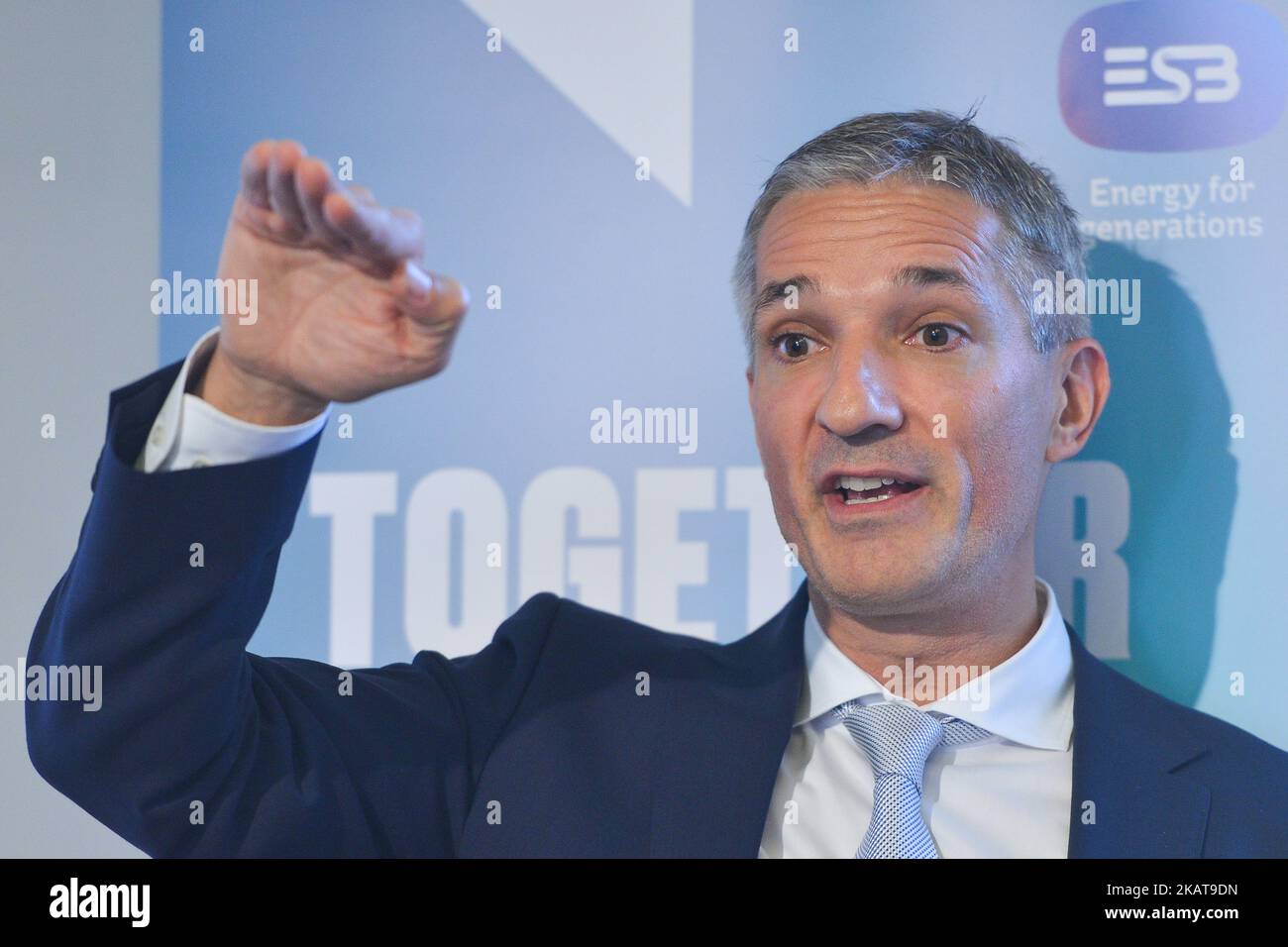 Christoph Frei, Segretario Generale e CEO del World Energy Council, presenta all'IIEA un discorso chiave sul futuro del settore energetico globale. Martedì 7 novembre 2017 a Dublino, Irlanda. (Foto di Artur Widak/NurPhoto) Foto Stock