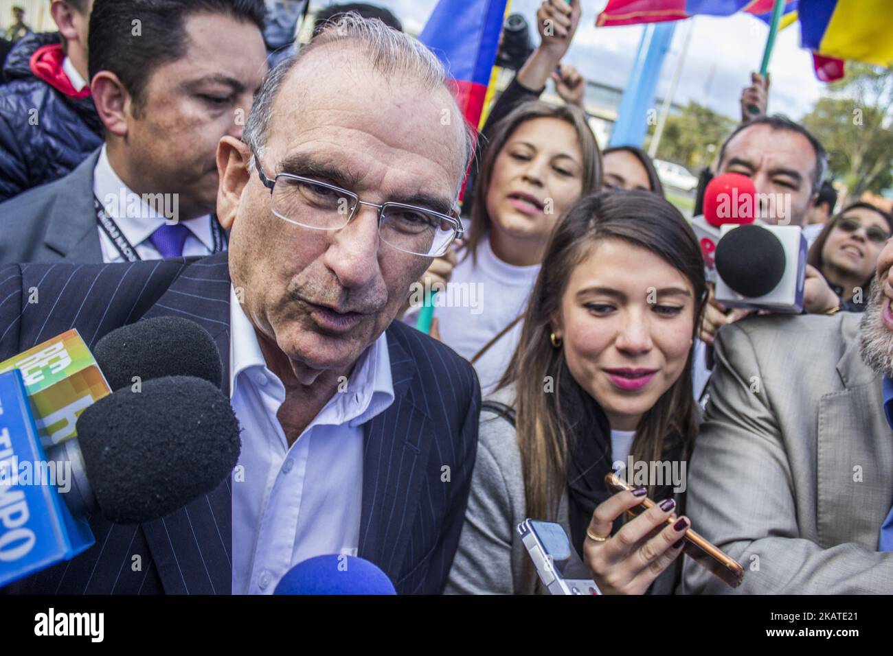 Humberto De la Calle è stato scelto come candidato presidenziale dopo la consultazione con 365.658 voti per le elezioni del 2018 in Colombia (Foto di Daniel Garzon Herazo/NurPhoto) Foto Stock