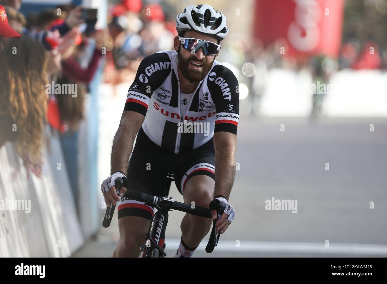 Simon Geschke del Team Sunweb durante la 5th tappa del Tour ciclistico dell'Algarve tra Faro e Alto do Malhao, il 18 febbraio 2018. (Foto di Filipe Amorim/NurPhoto) Foto Stock