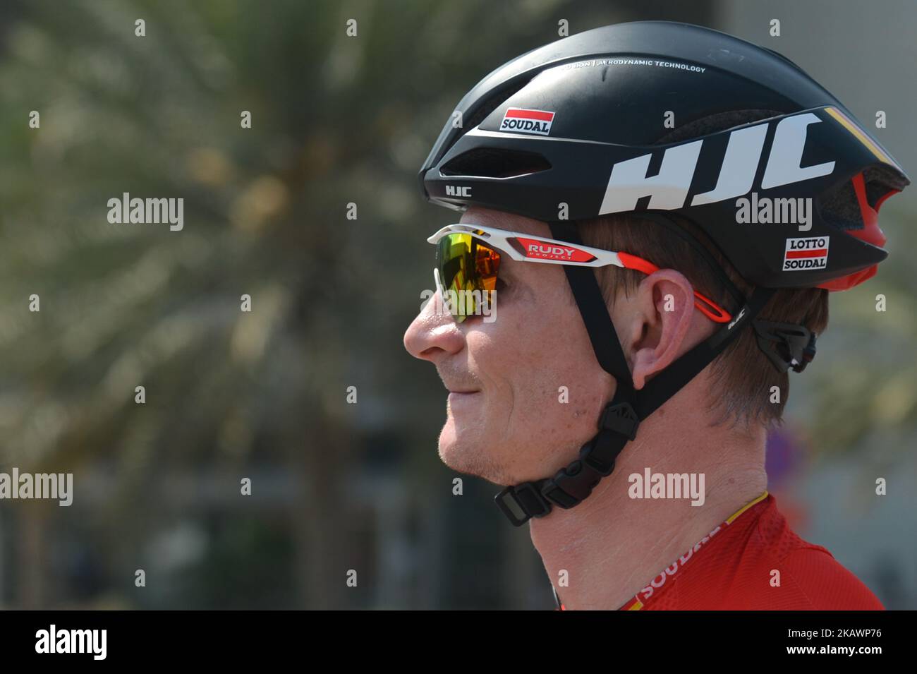 Il tedesco Andre Greipel del Lotto Soudal Team in vista della terza tappa, il 133km Nations Tower Stage, dalle Nation Towers e termina vicino alla Big Flag. Venerdì 23 febbraio 2018, a Nation Towers, Abu Dhabi, Emirati Arabi Uniti. (Foto di Artur Widak/NurPhoto) Foto Stock
