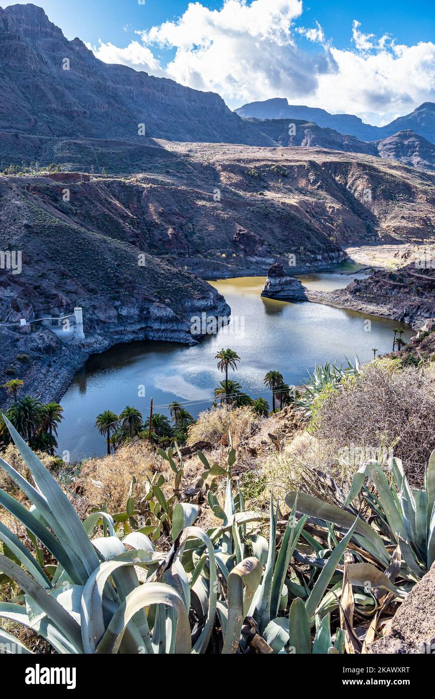 La catena montuosa delle Gran Canarie a la Sorrueda e la Fortaleza de Ansite a Gran Canaria, Isole Canarie, Spagna in Europa. Escursioni da Santa Lucia t Foto Stock