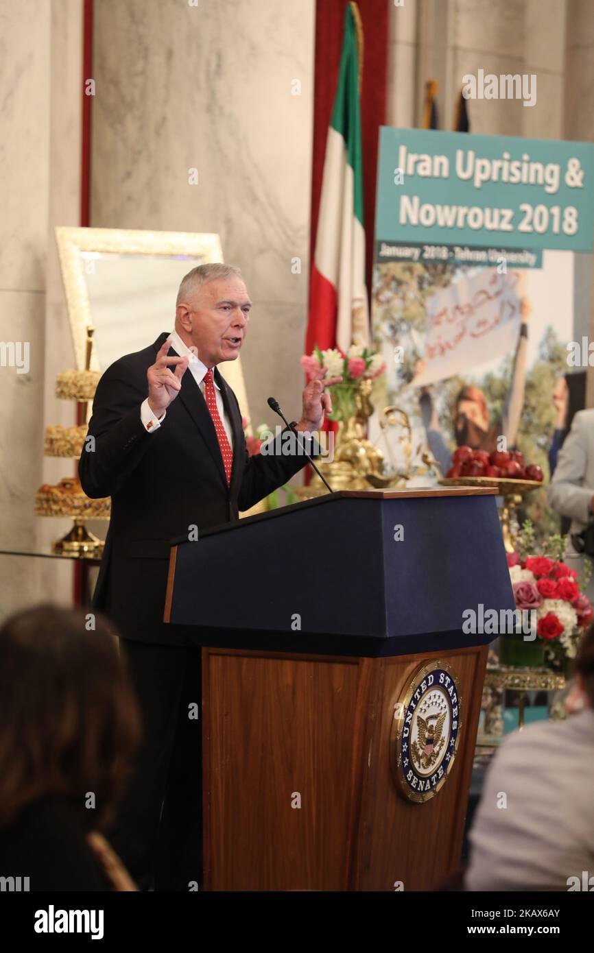 James Conway, ex Comandante del corpo dei Marines, che ha parlato in un briefing a Washington DC, nella Sala Kennedy Caucus del Senato degli Stati Uniti, intitolato Iran Uprising, Harbinger di un Iran libero il 15 marzo 2018 in occasione del nuovo anno iraniano, Nowruz. Il generale Conway chiede agli Stati Uniti e alla comunità internazionale di sostenere il popolo iraniano nella loro ricerca del cambiamento di regime e della democrazia e della libertà in Iran. (Foto di Siavosh Hosseini/NurPhoto) Foto Stock