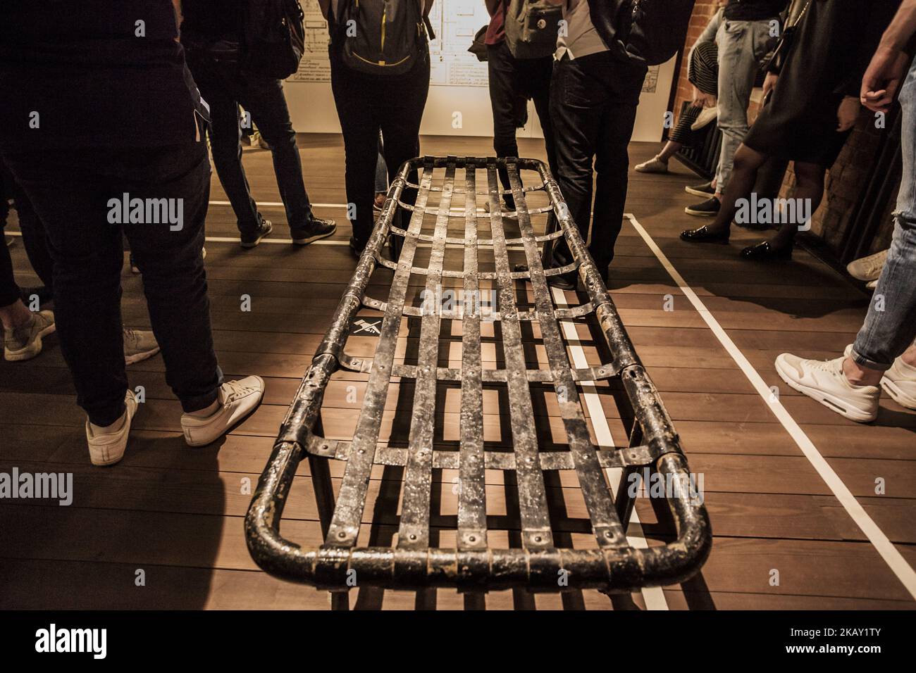Letto per i prigionieri di gulag in una mostra del Museo storico di Gulag a Mosca, Russia, il 21 maggio 2018. (Foto di Celestino Arce/NurPhoto) Foto Stock