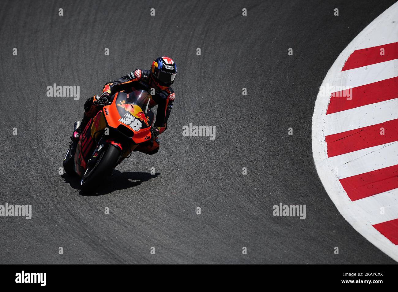 Il pilota britannico, Bradley Smith della Red Bull KTM Factory Racing, con il suo KTM durante le Qualifiche, Moto GP di Catalunya sul circuito di Catalunya il 16 giugno 2018 a Barcellona, Spagna. (Foto di Joan Cros/NurPhoto) Foto Stock